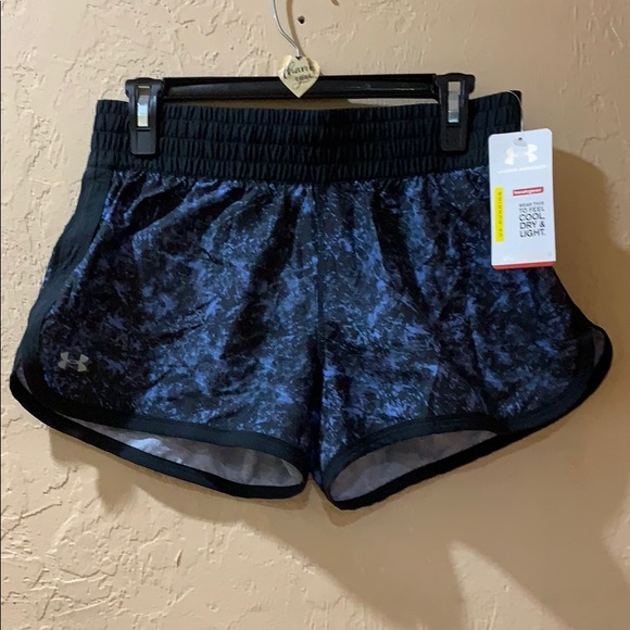 Under Armour Pants - Under Armour Women US Running Shorts 🌹 Small NWT